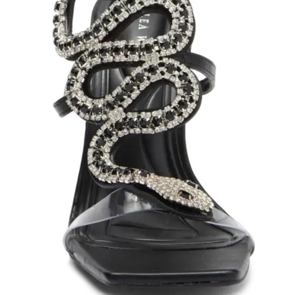 AKIRA - AZALEA WANG Cobra Clear Heel Sandal In Black - Picture 2 of 8